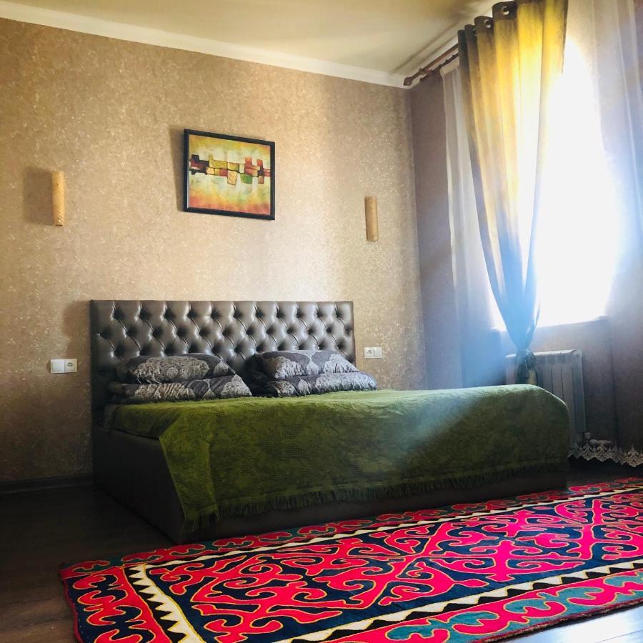 Sweet Home Hostel Bishkek Exterior foto